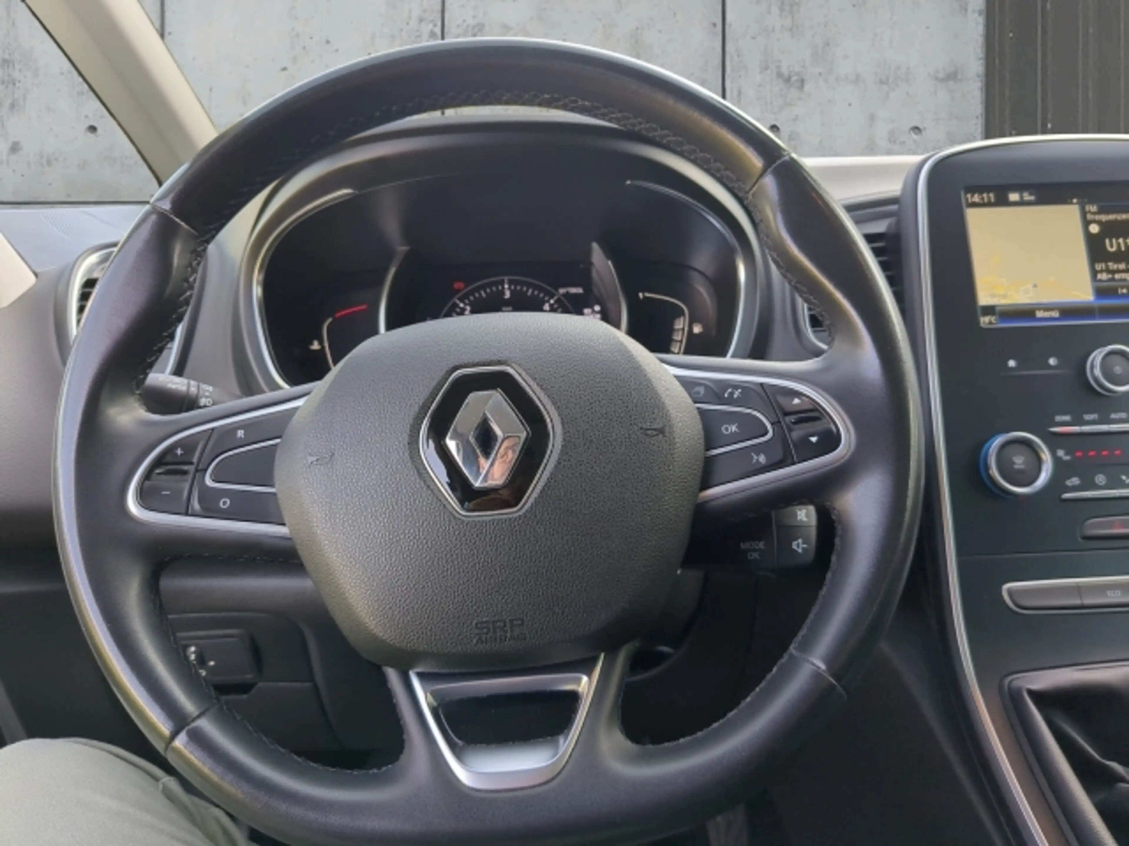 Renault Scenic SCENIC IV LIMITED — photo 9