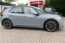 Volkswagen ID.3 Pro Performance 150 kW+AHK+NAV+KAM