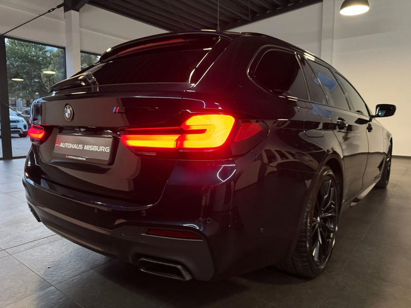 BMW 550 d xDrive Touring/Pano+Head-Up+360°+ACC+AHK — photo 6