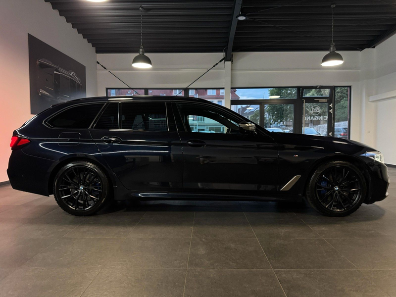 BMW 550 d xDrive Touring/Pano+Head-Up+360°+ACC+AHK — photo 4