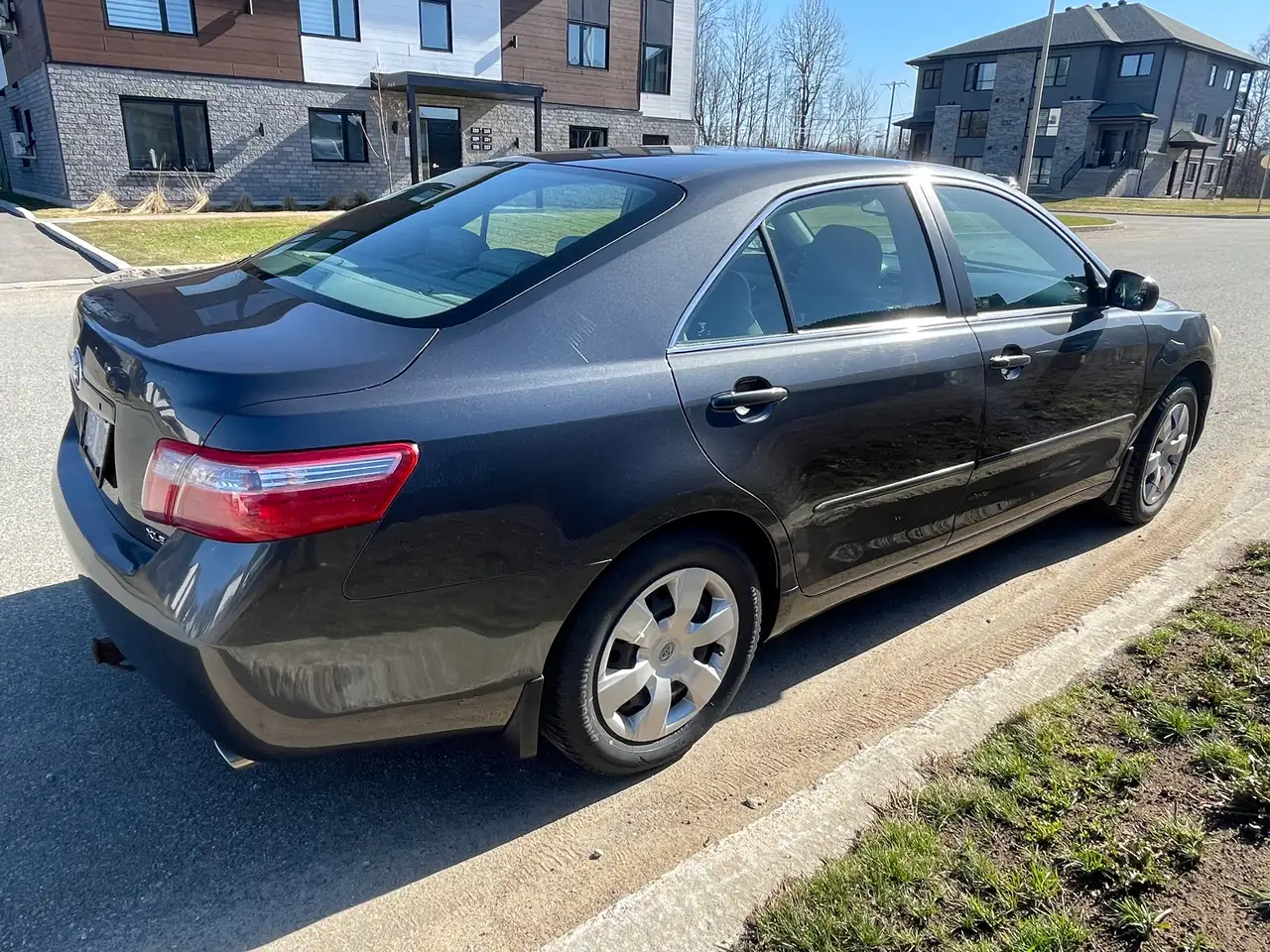 Toyota Camry снимка Toyota Camry