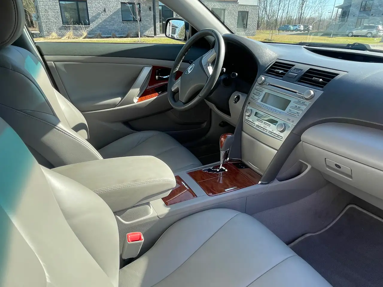 Toyota Camry снимка Toyota Camry
