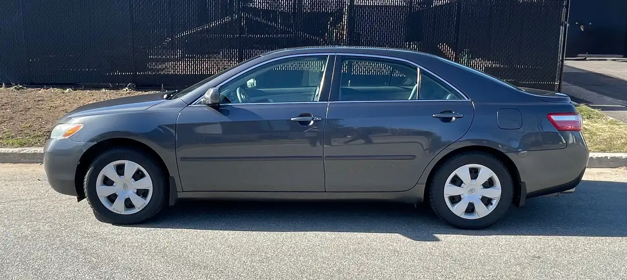Toyota Camry снимка Toyota Camry