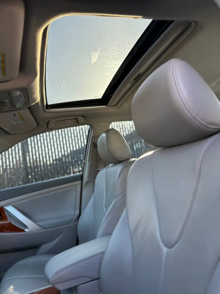 Toyota Camry снимка Toyota Camry