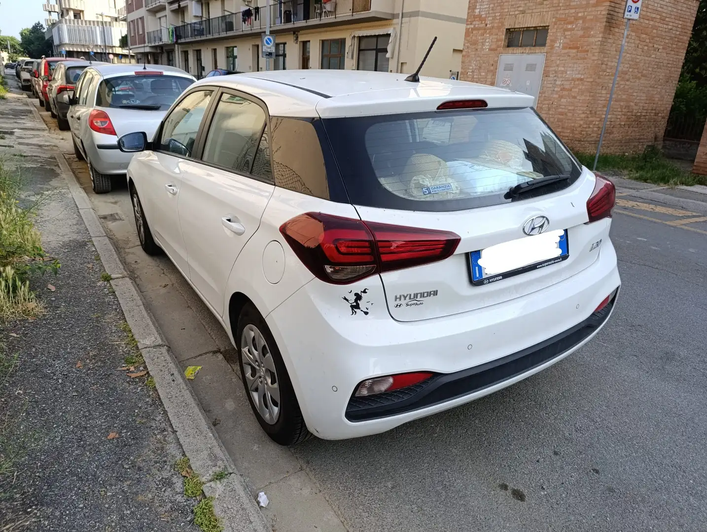 Hyundai i20 i20 5p 1.2 mpi Tech 75cv Bianco - 2
