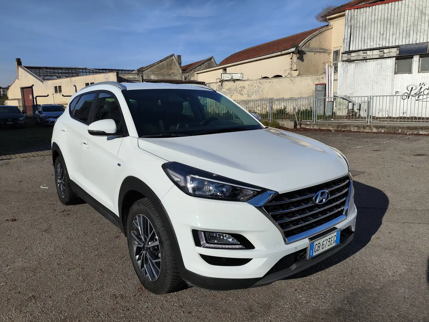 Hyundai TUCSON 1.6 CRDI 48V Xprime DCT Weiß - 1