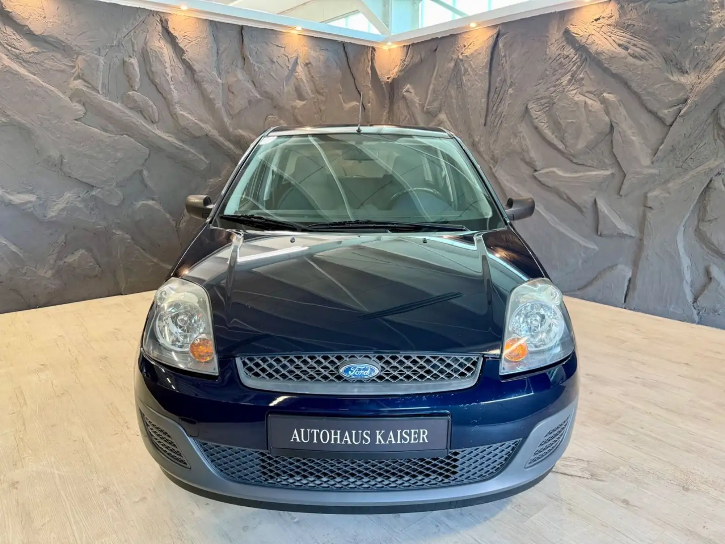 Ford Fiesta Ambiente 1.3/5-TÜRIG/KLIMA/TÜV NEU/TOP ZU Bleu - 2