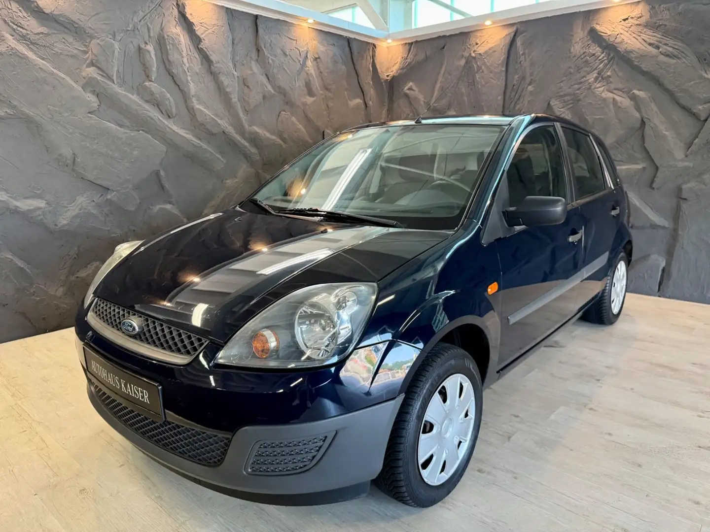 Ford Fiesta Ambiente 1.3/5-TÜRIG/KLIMA/TÜV NEU/TOP ZU Bleu - 1
