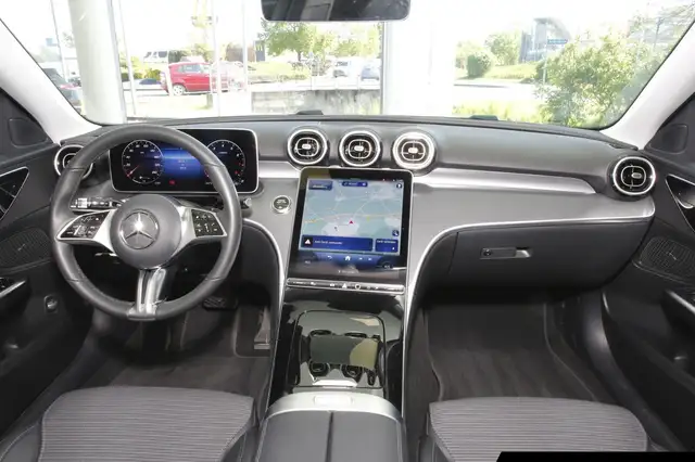 Mercedes-Benz C-Class view 10