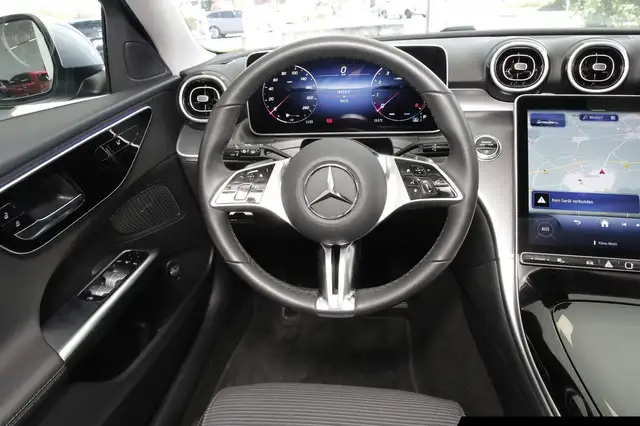 Mercedes-Benz C-Class view 12