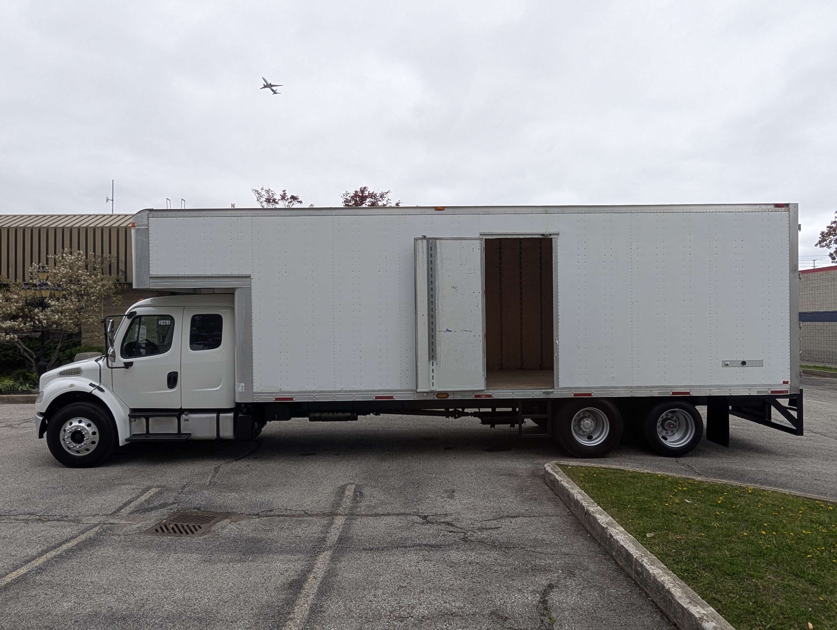 2014 Freightliner M2