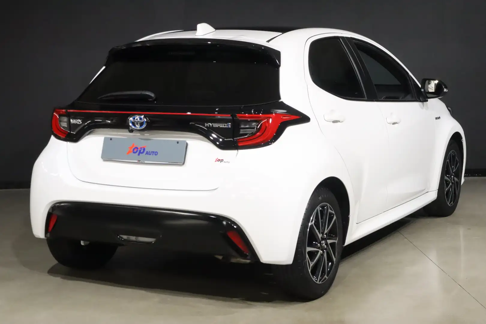 Toyota Yaris HYBRID LOUNGE AUTO TETTO PANORAMA PELLE CAMERA LED Weiß - 2