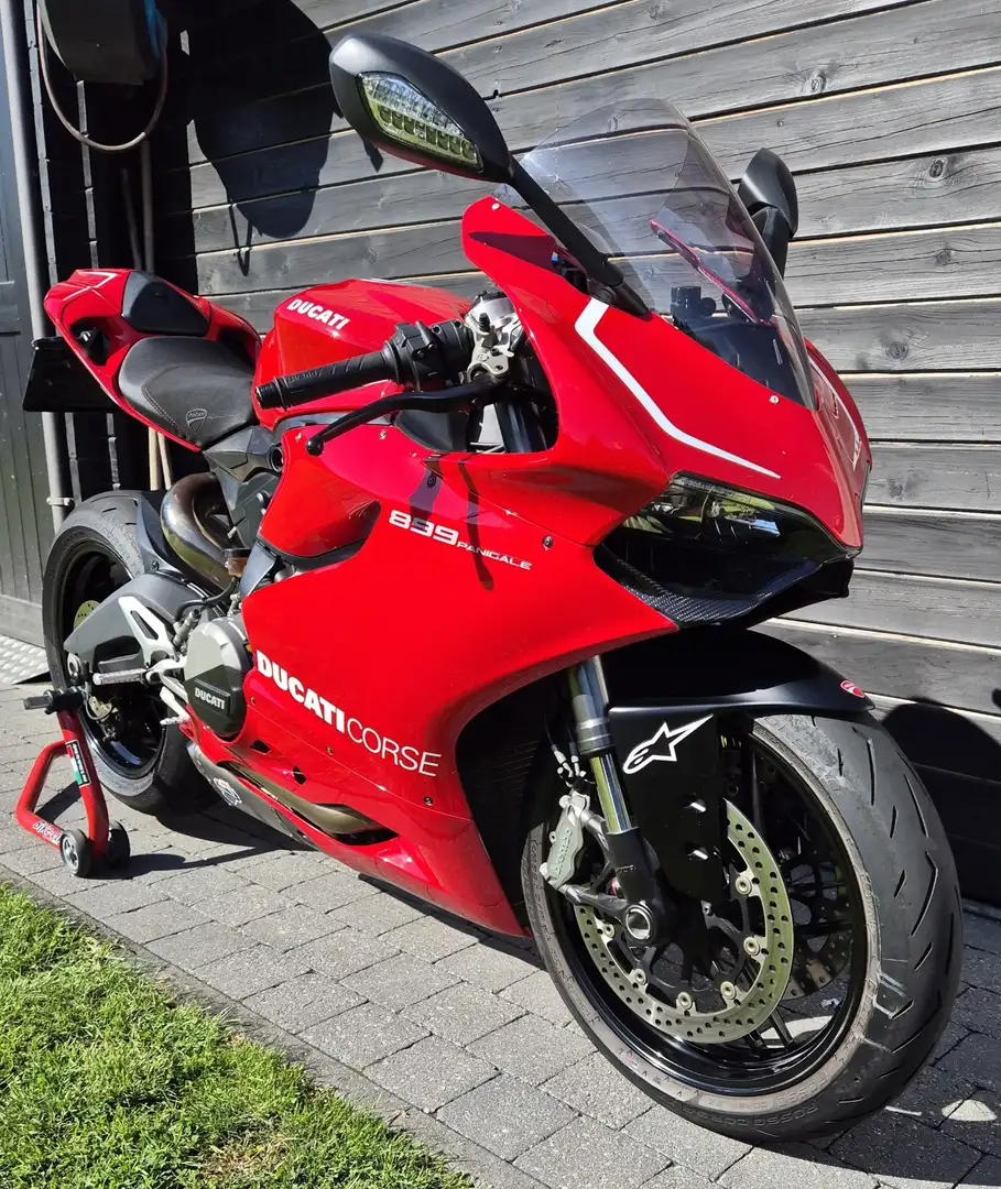 Ducati 899 Panigale Czerwony - 1