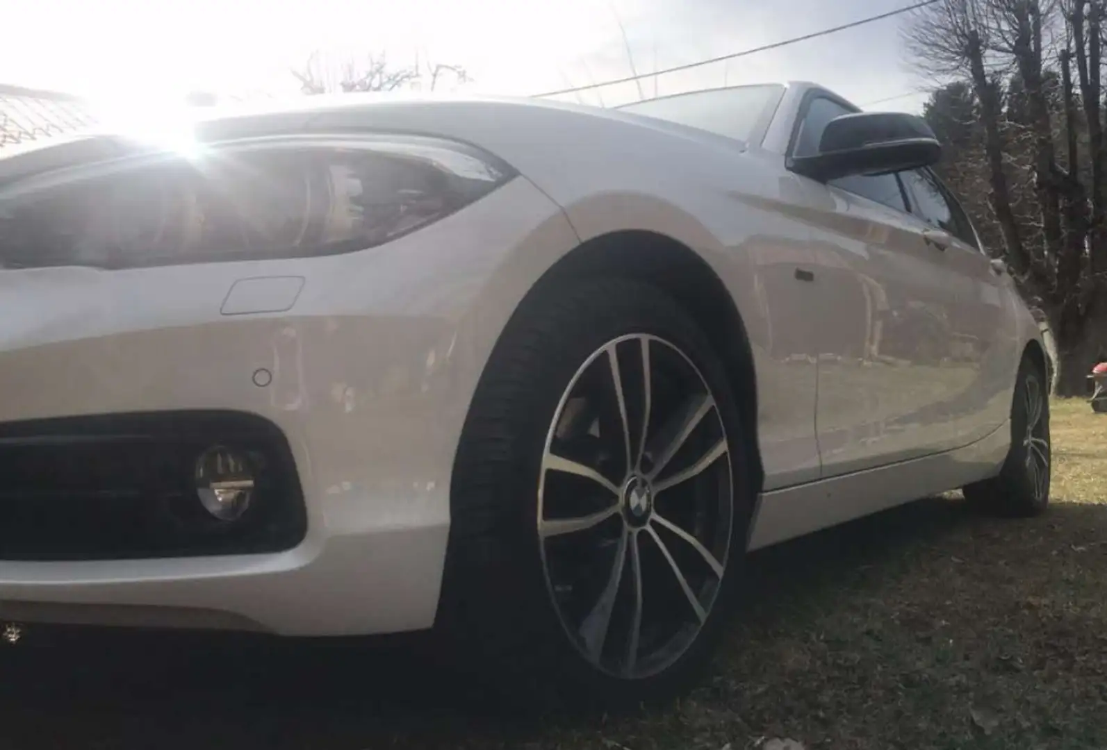 BMW 118 118d xDrive Weiß - 2