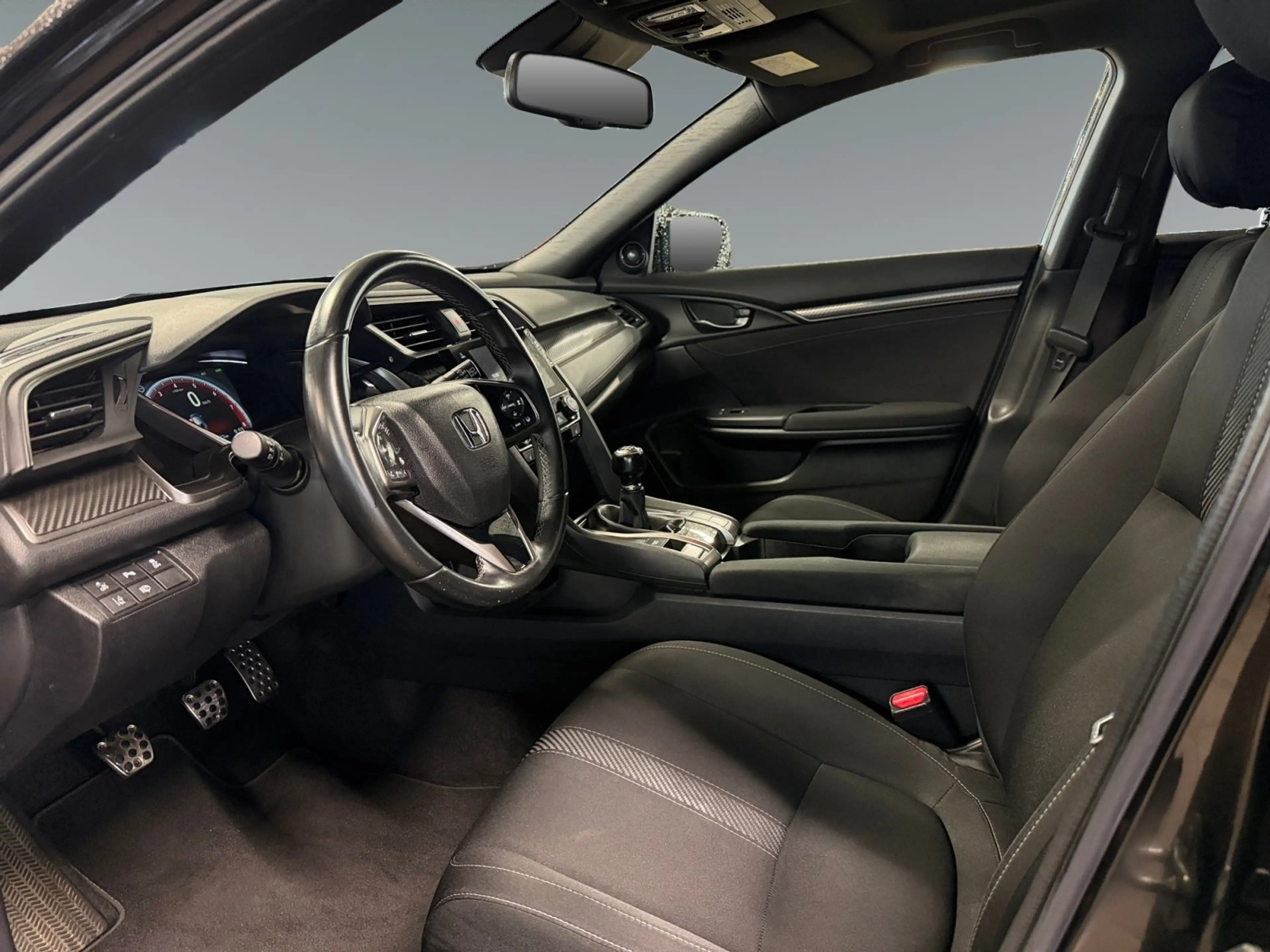 Honda Civic 1.5 VTEC Sport Plus Kamera+Navi+Sitzheizung — photo 10