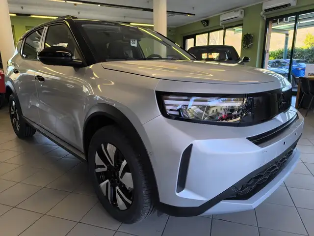 Opel Frontera view 5
