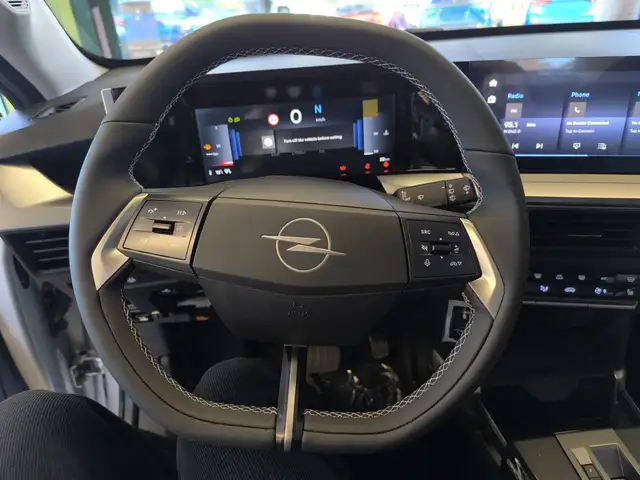Opel Frontera view 15