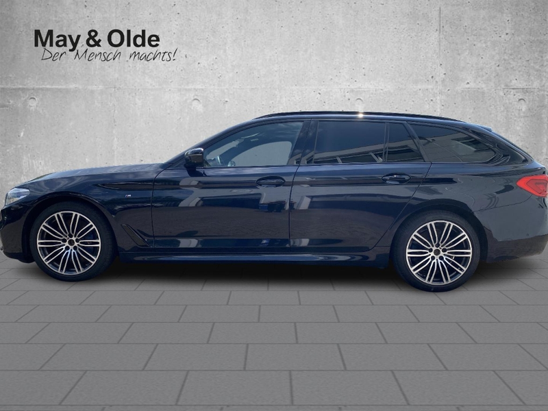 BMW 540 d xDrive M Sport Touring  HUD Luftfederung AD Stan — photo 2