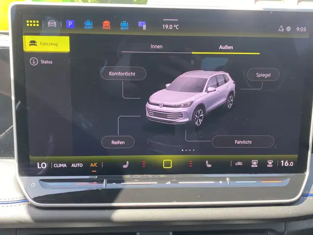 Volkswagen Tiguan view 22