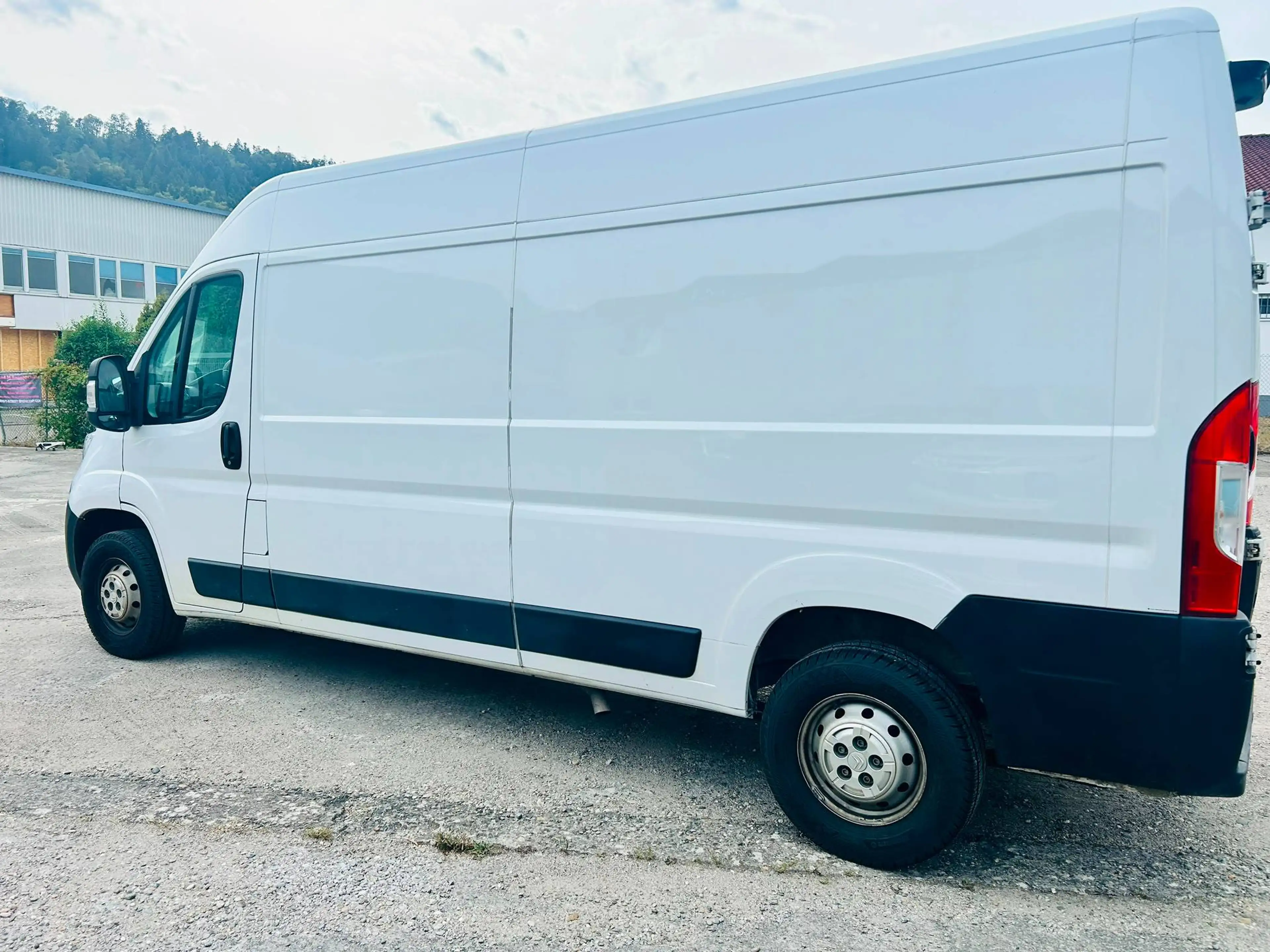 Citroen Jumper 2.2 BlueHdi 3.5T 140PS L3H2 Control AppleCarplay/Android/Klima — photo 9