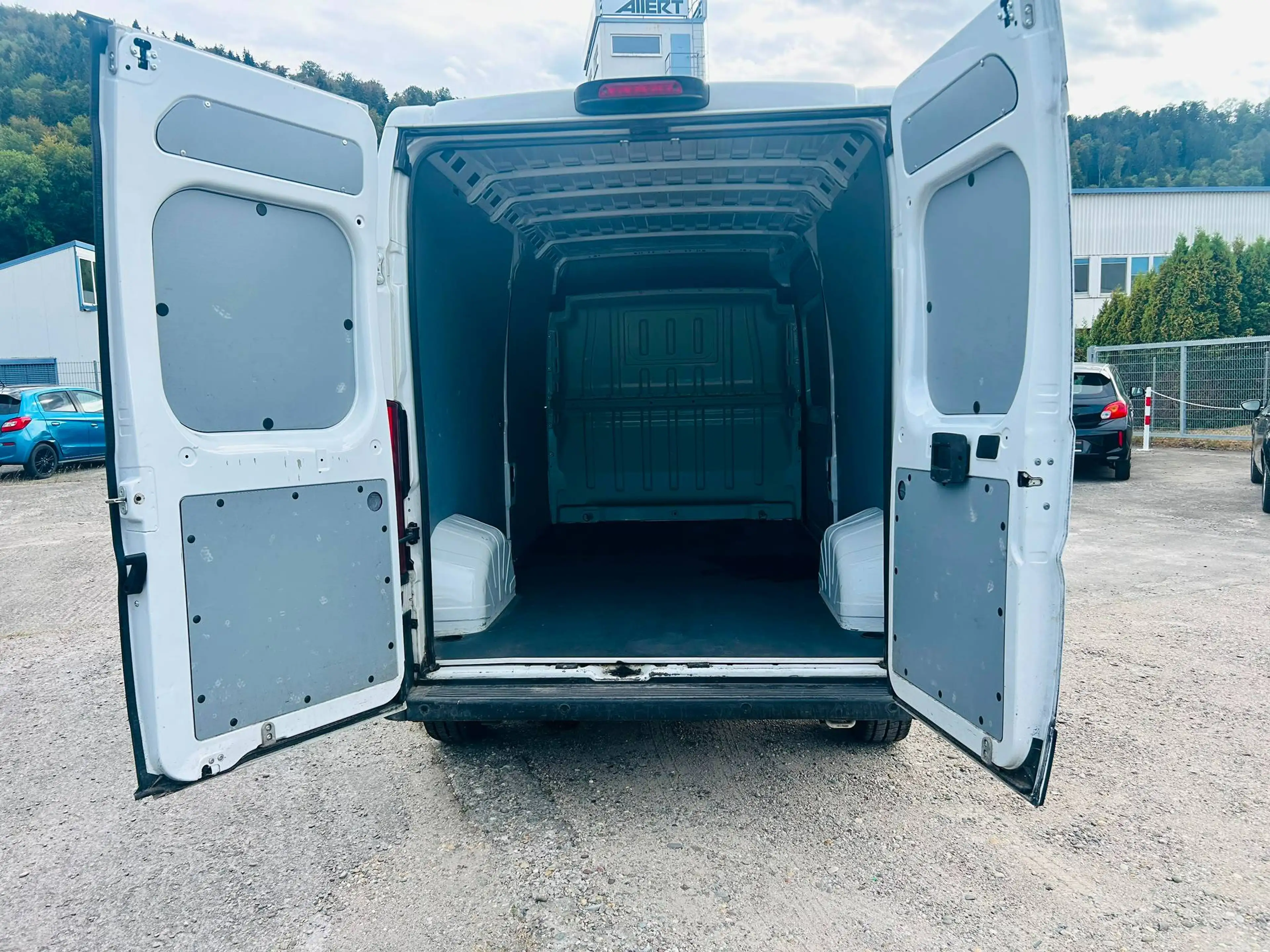 Citroen Jumper 2.2 BlueHdi 3.5T 140PS L3H2 Control AppleCarplay/Android/Klima — photo 12