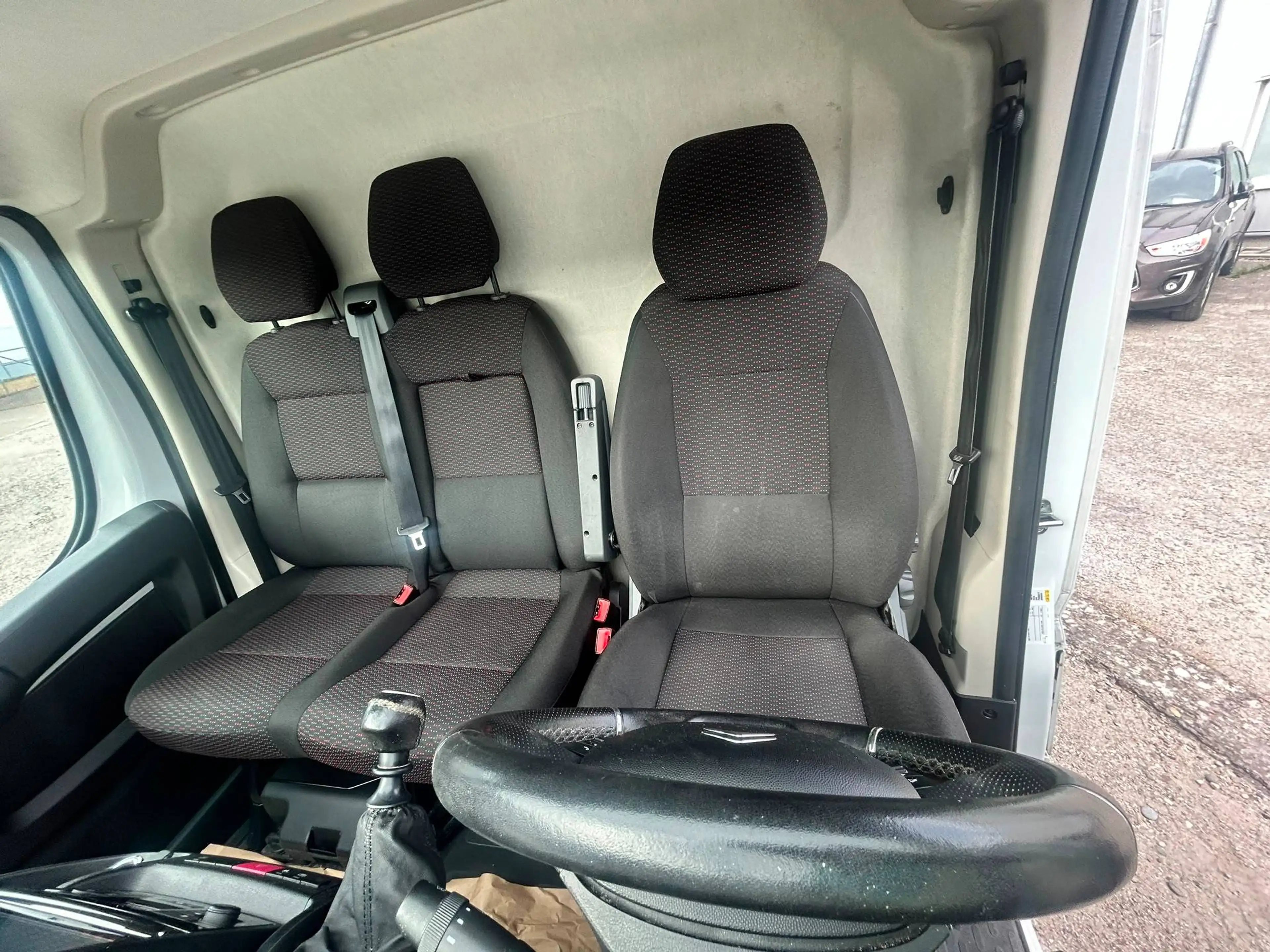 Citroen Jumper 2.2 BlueHdi 3.5T 140PS L3H2 Control AppleCarplay/Android/Klima — photo 13