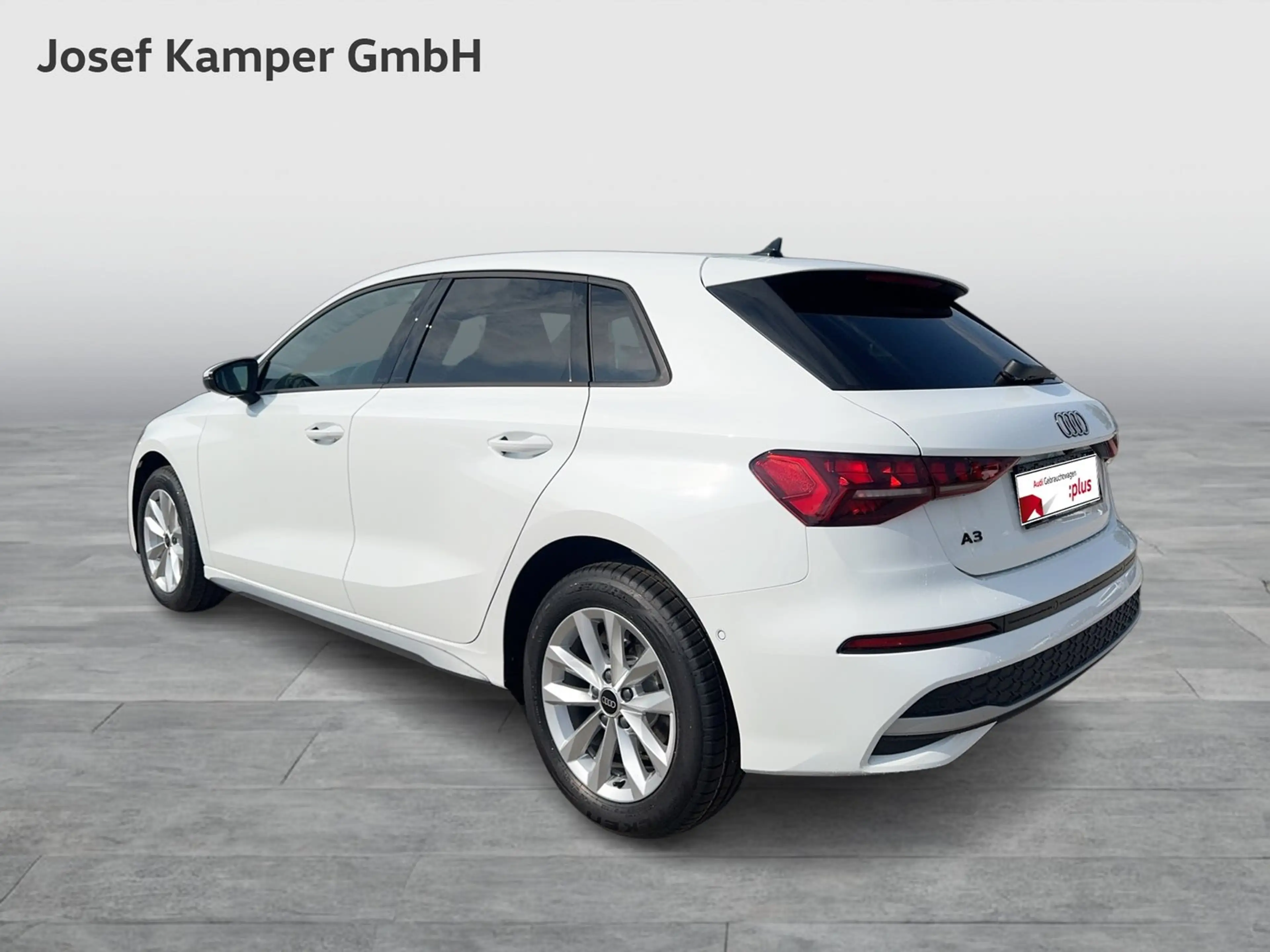 Audi A3 30 TFSI — photo 3