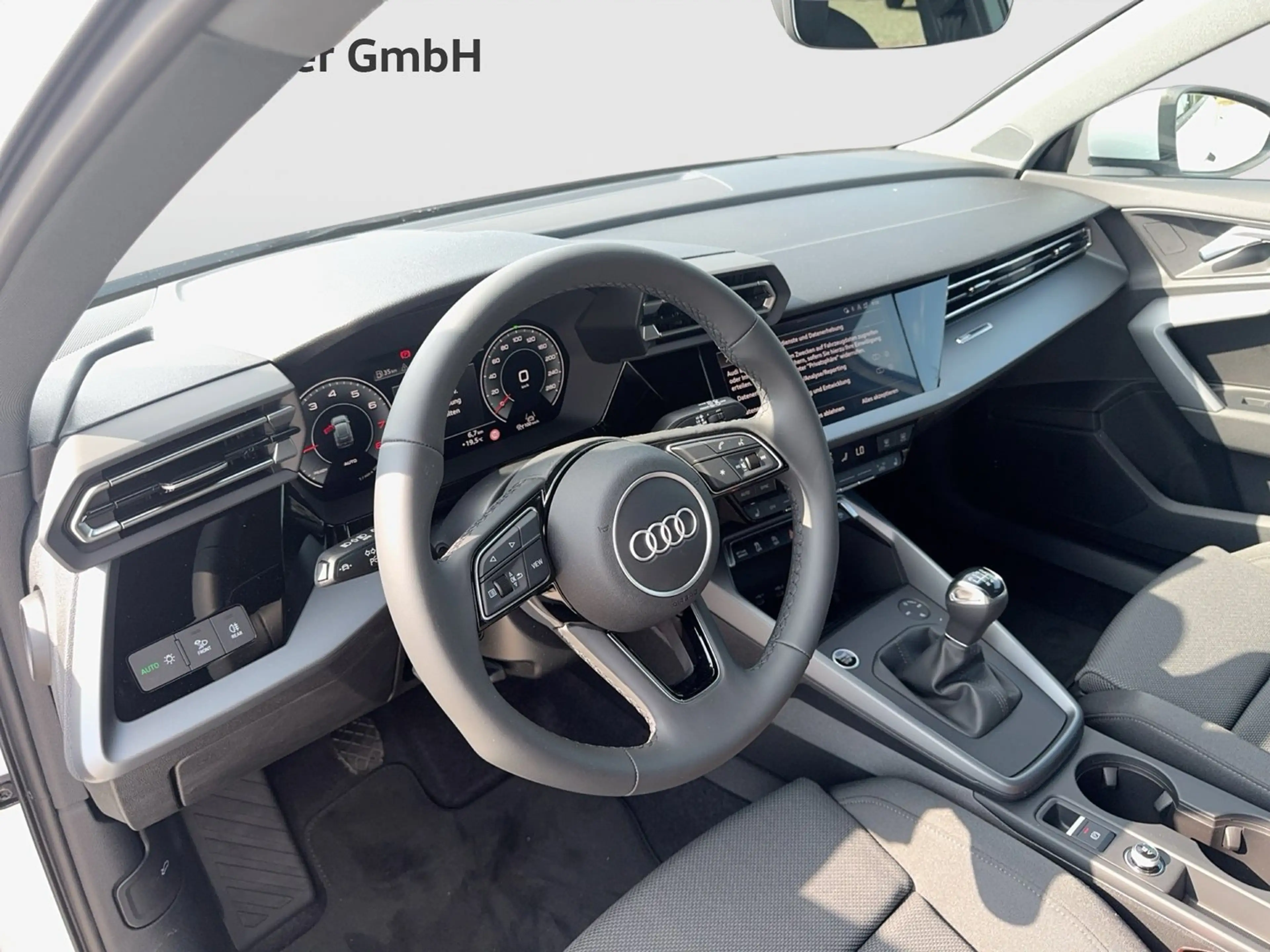 Audi A3 30 TFSI — photo 10