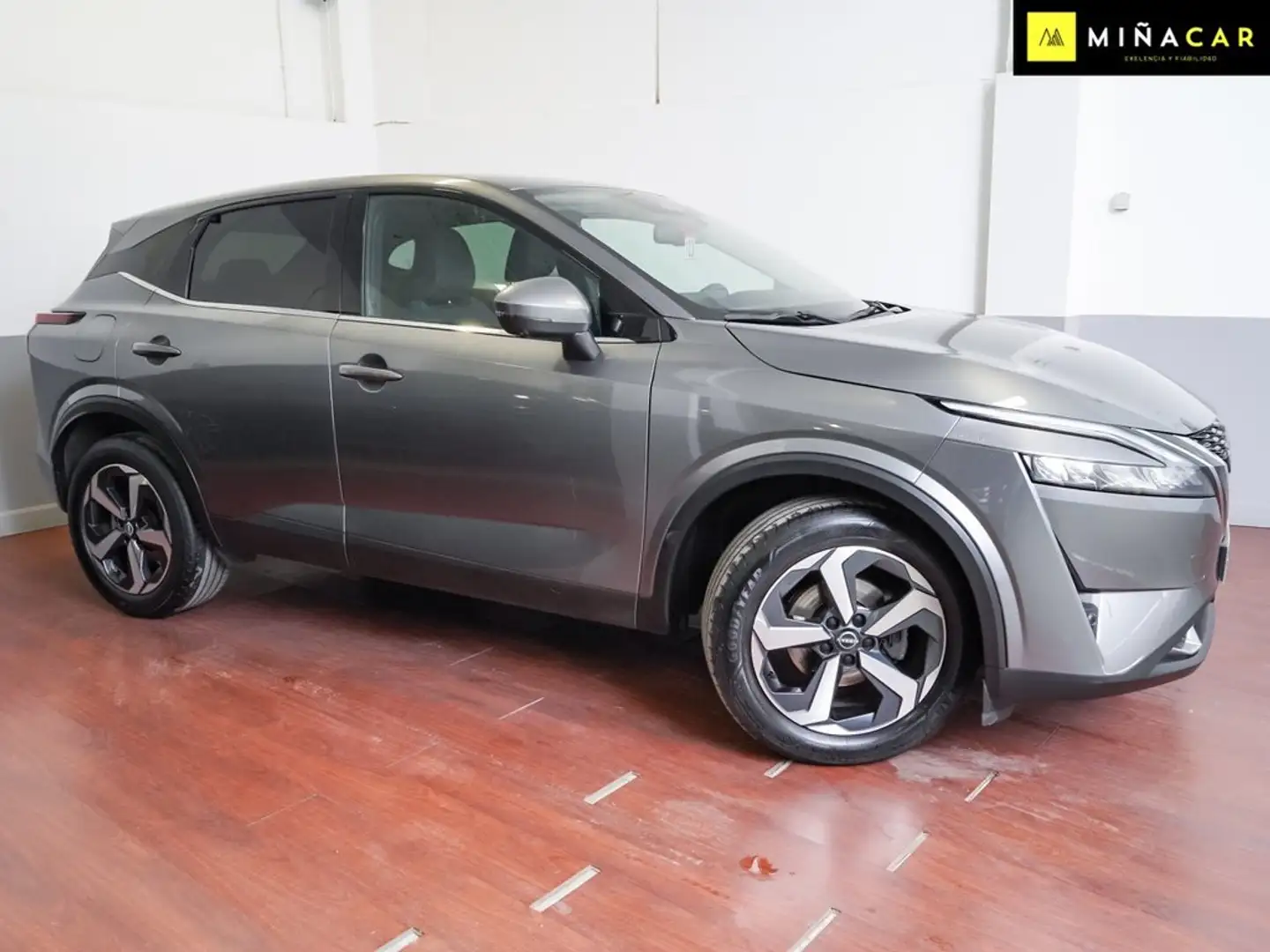 Nissan Qashqai DIGT 103kW NConnecta Gris - 2