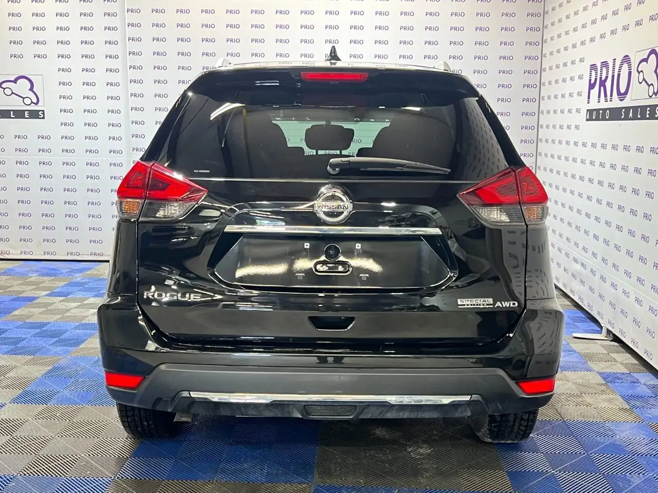 Nissan Rogue fotografie Nissan Rogue