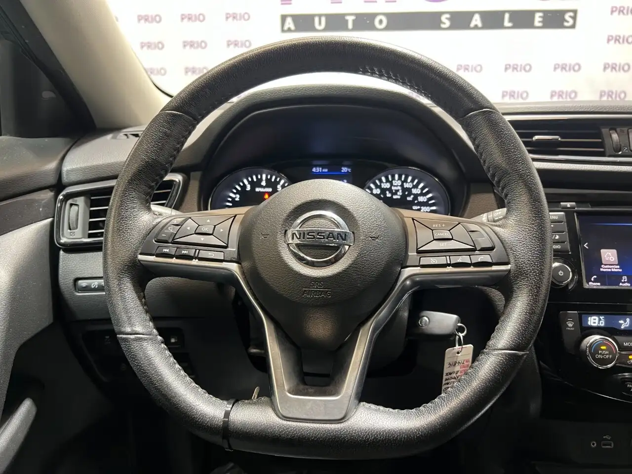 Nissan Rogue fotografie Nissan Rogue