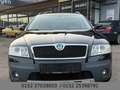 Skoda Octavia Combi Scout 4X4 4xSHZ NAVI AHK XENON PDC Schwarz - thumbnail 3