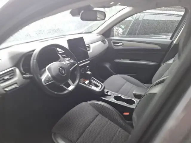 Renault Arkana view 11
