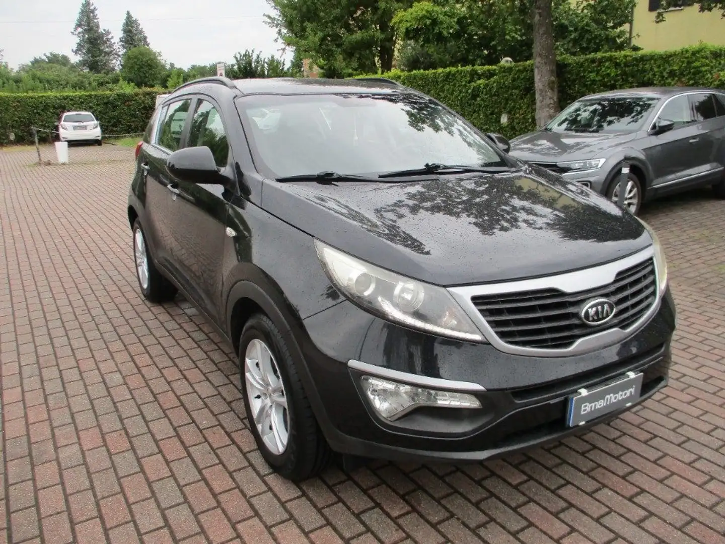 Kia Sportage 2.0 CRDI VGT 2WD Active NAVI/Bluetooth/Camera Zwart - 2