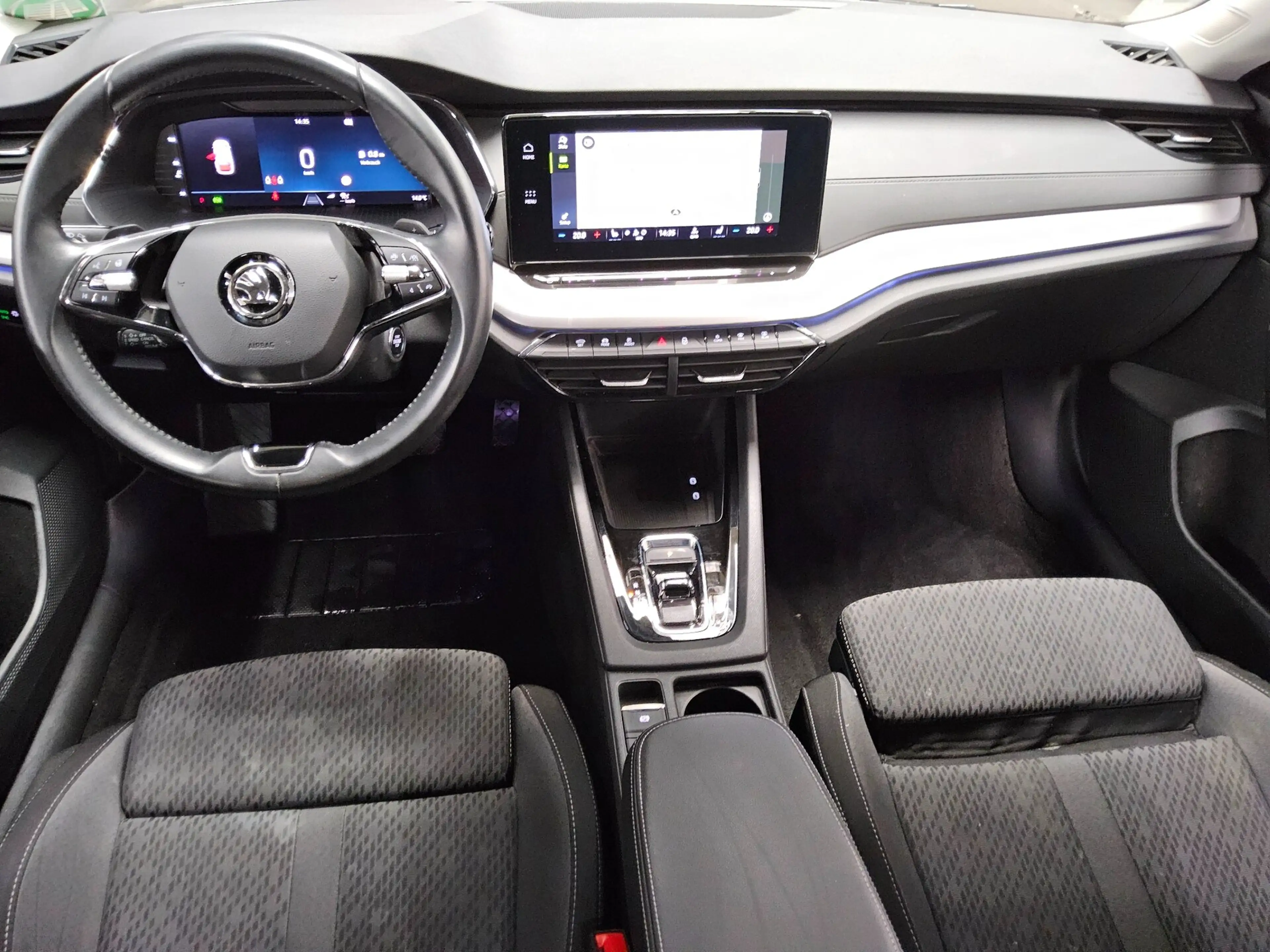 Skoda Octavia OCTAVIA NAVI KLIMAAUT RADIO TEMPO MFL SHZ VC PDC AHK ACC SOUND LED RfK — photo 5