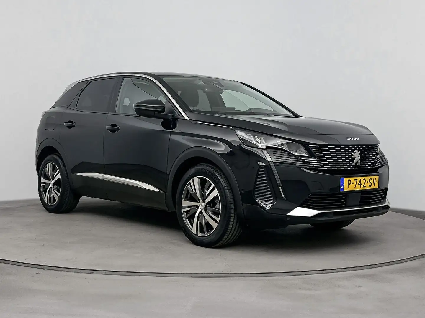 Peugeot 3008 SUV 1.2 130 pk Automaat Allure Pack Business | Nav Zwart - 2