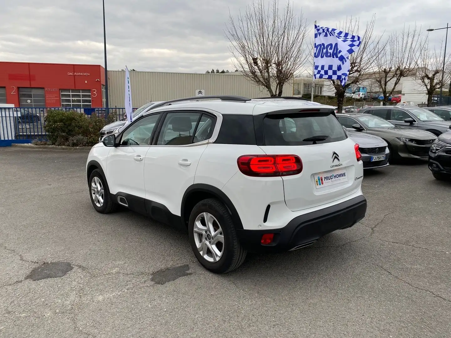 Citroen C5 Aircross 1.2L PURETECH 130CH BUSINESS Blanc - 2