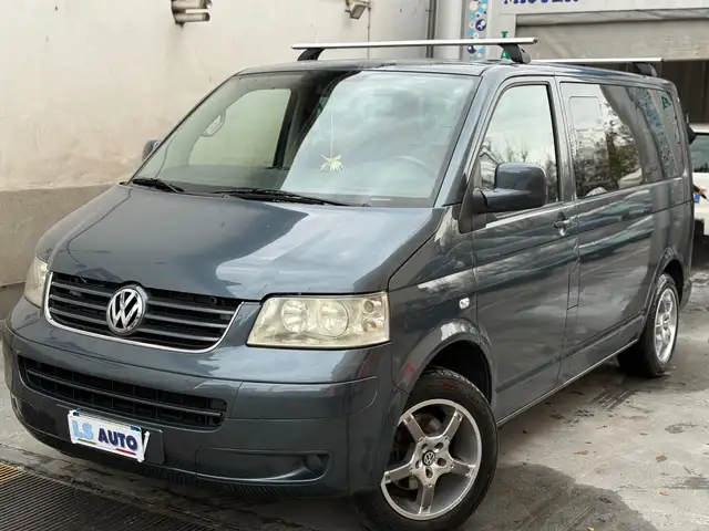 Volkswagen T5 Caravelle Trasporter 2.5 TDI 130CV