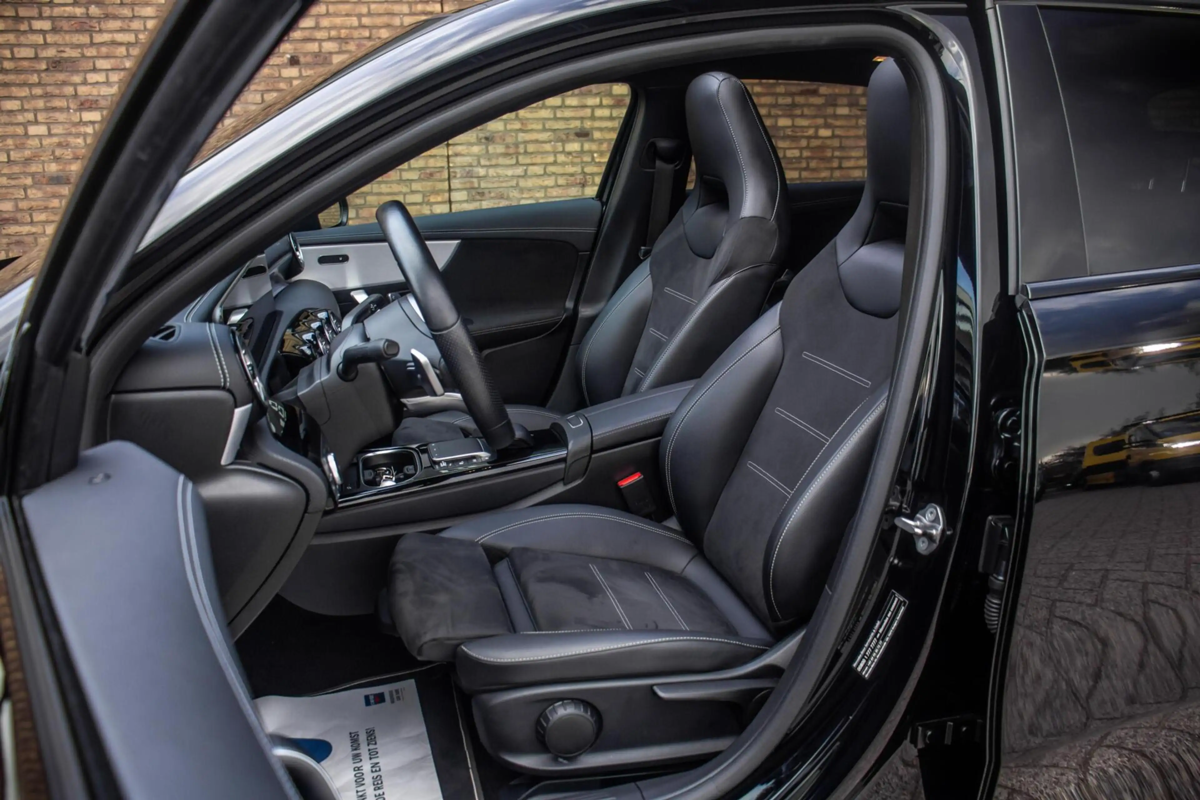 Mercedes-Benz A 250 e Business Solution AMG Limited, Pano — photo 10