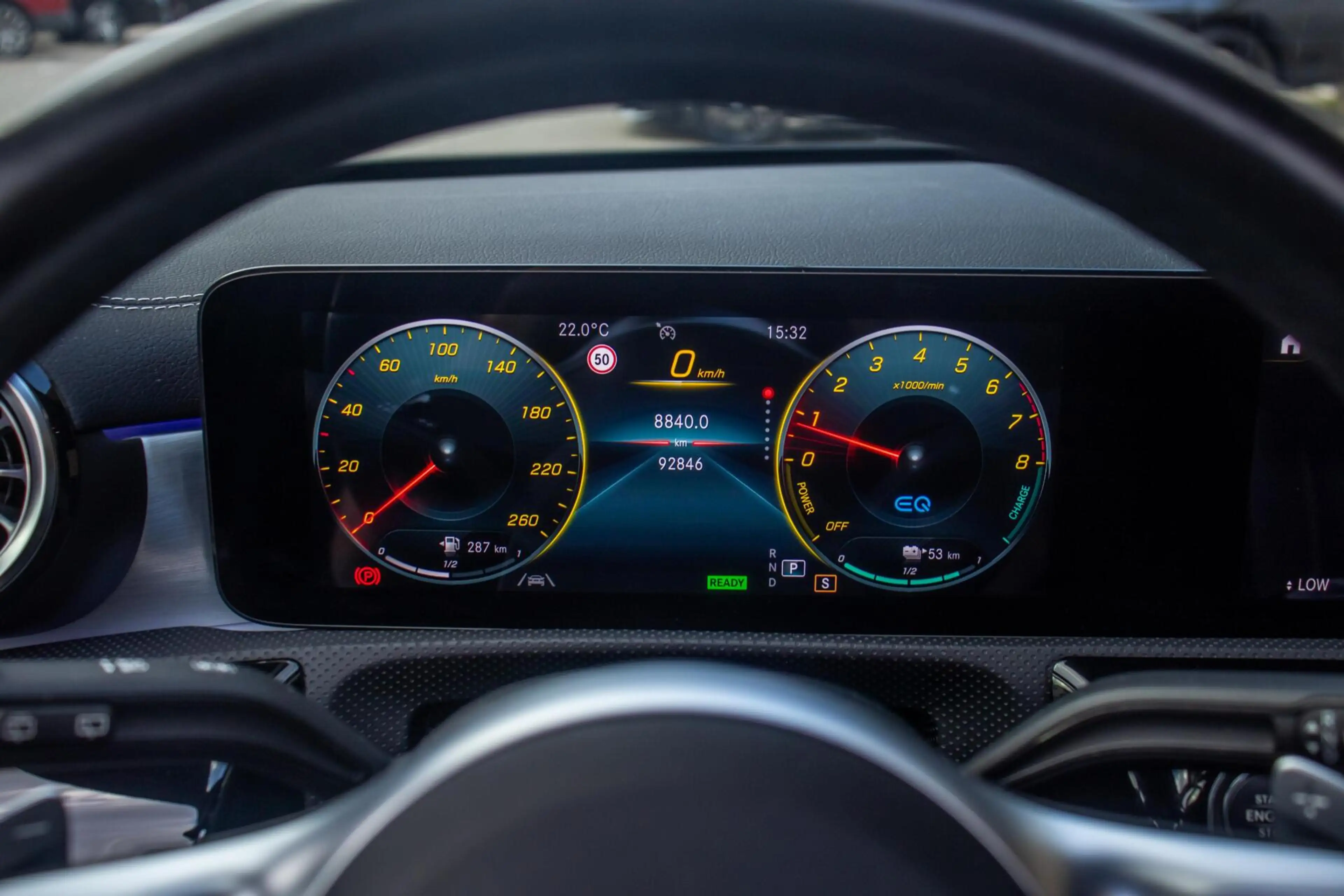 Mercedes-Benz A 250 e Business Solution AMG Limited, Pano — photo 22