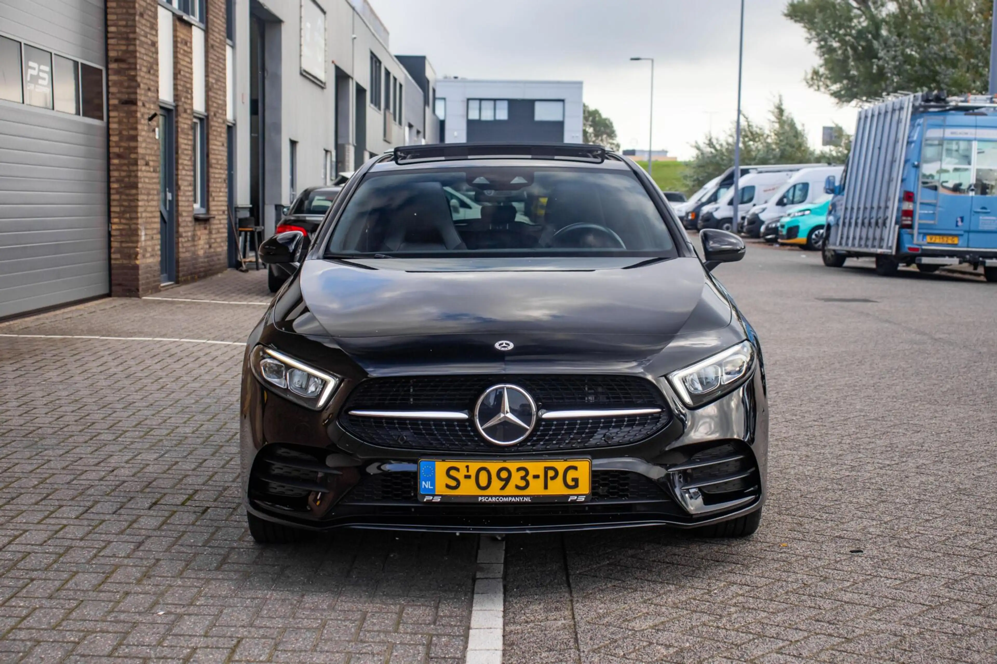 Mercedes-Benz A 250 e Business Solution AMG Limited, Pano — photo 9