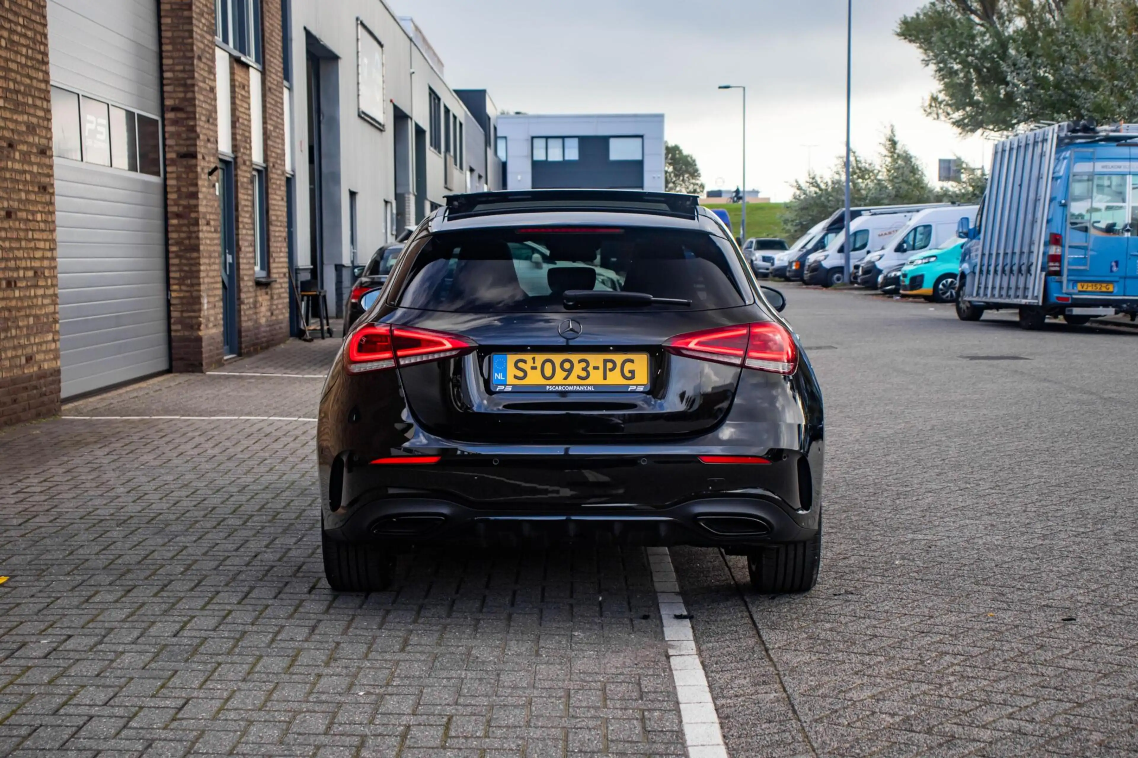 Mercedes-Benz A 250 e Business Solution AMG Limited, Pano — photo 5