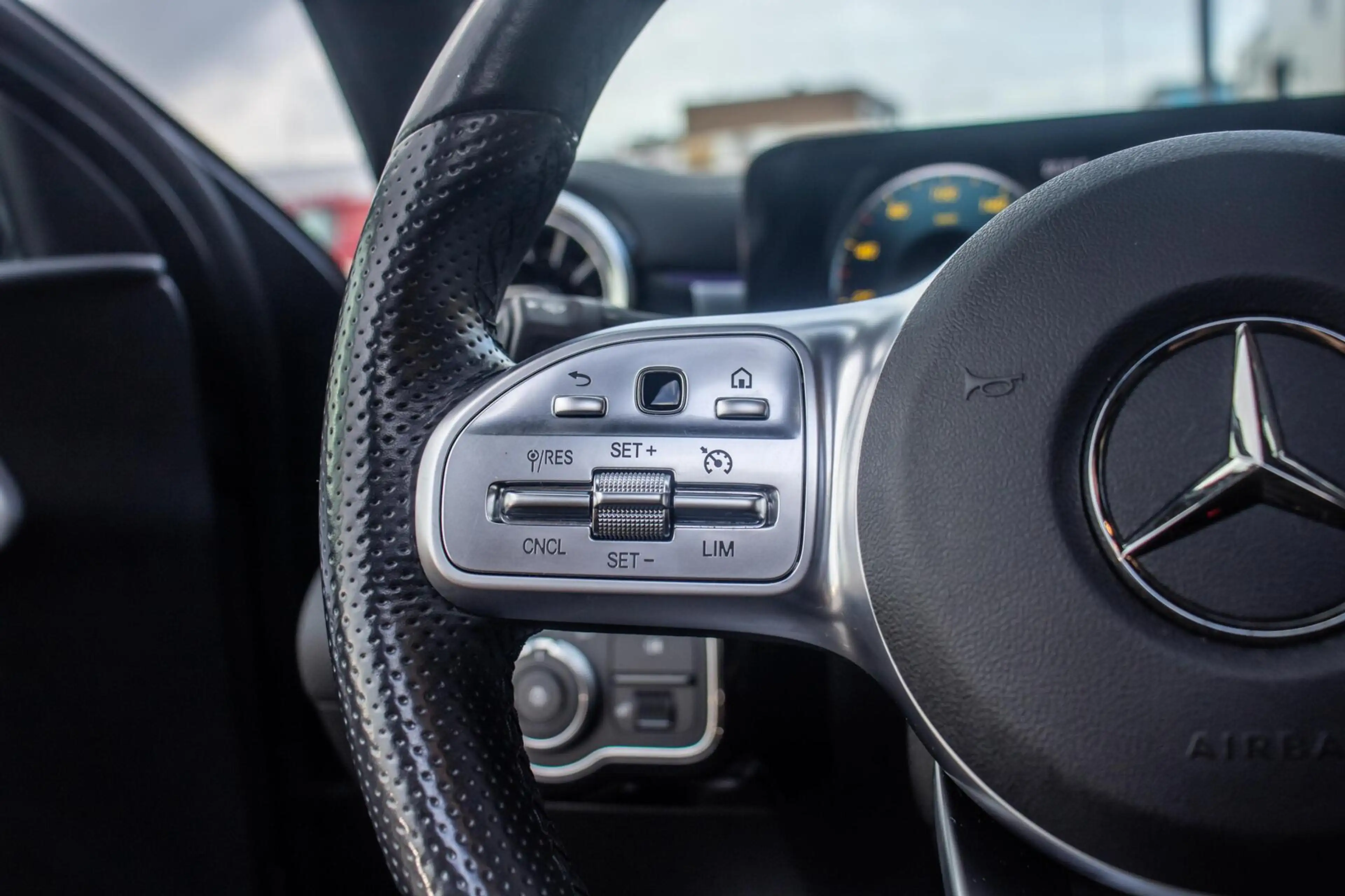 Mercedes-Benz A 250 e Business Solution AMG Limited, Pano — photo 14