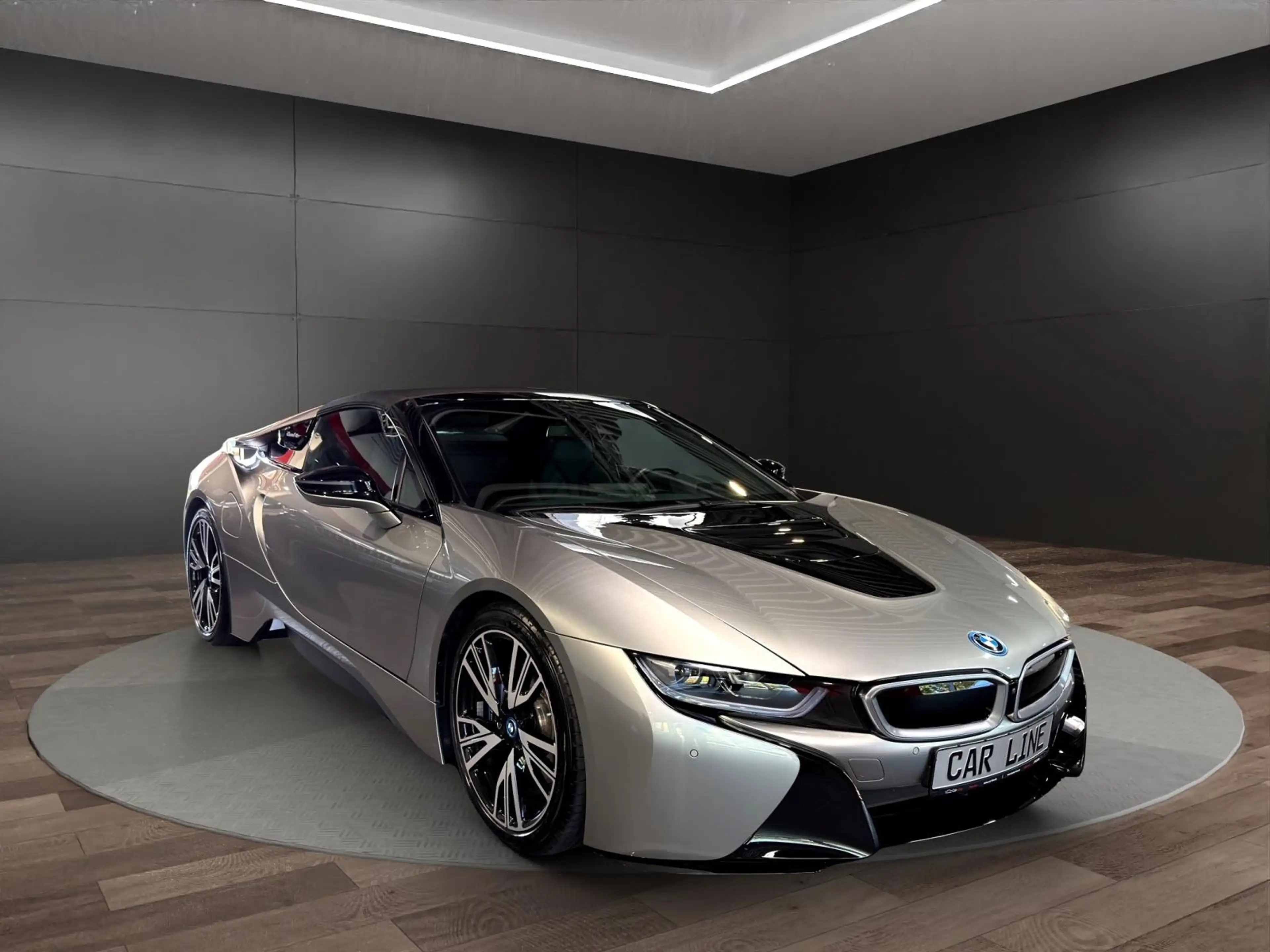BMW i8 Roadster*Laser*H&K*Headup*Alarm*CAM* — photo 2