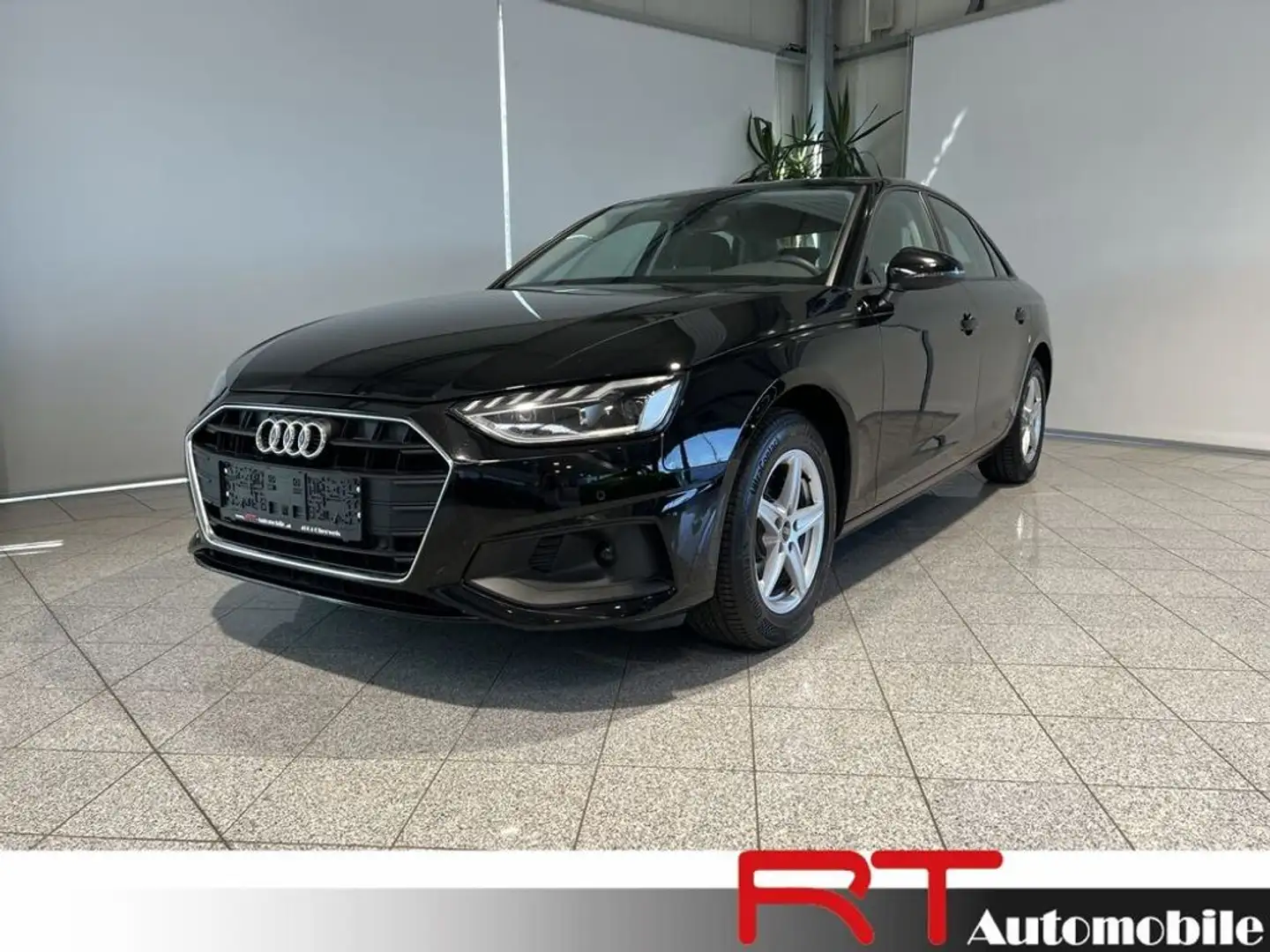 Audi A4 30 TDI Limousine Schwarz - 1
