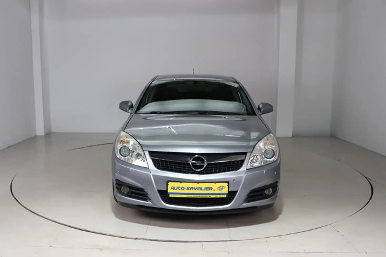 Opel Vectra 2.2 Edition * Xenon * AHK Argintiu - 2