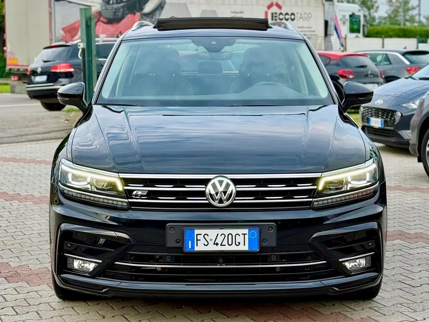 Volkswagen Tiguan 2.0 bitdi Advanced R-Line 4motion dsg ** 240cv ** Nero - 2