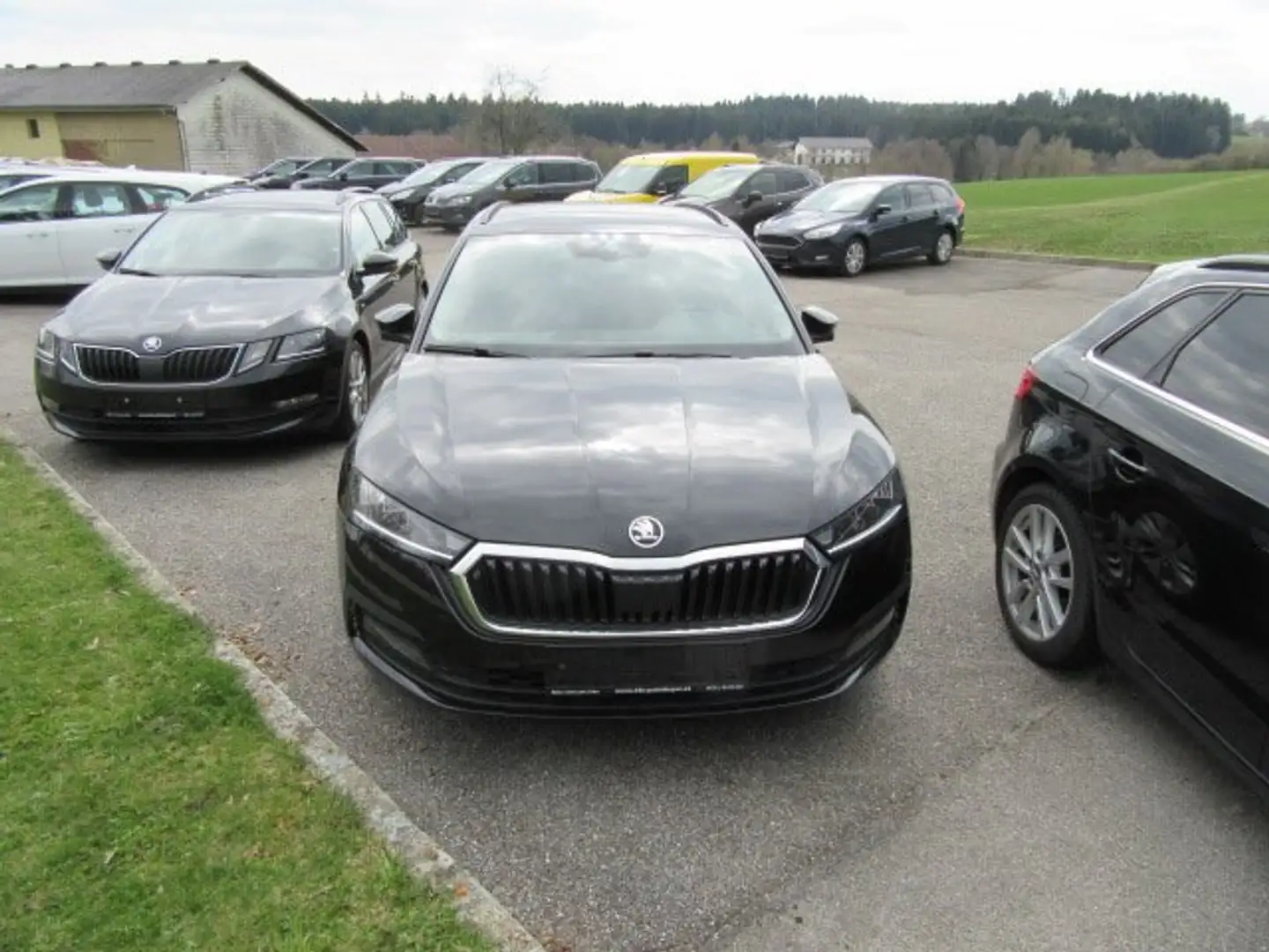 Skoda Octavia Ambition Negro - 1