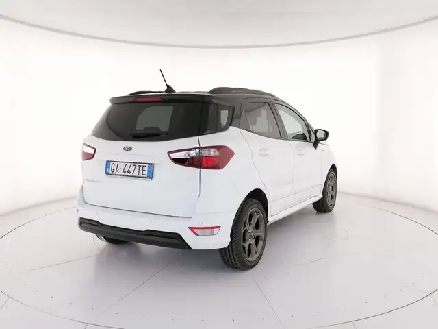 Ford EcoSport view 2