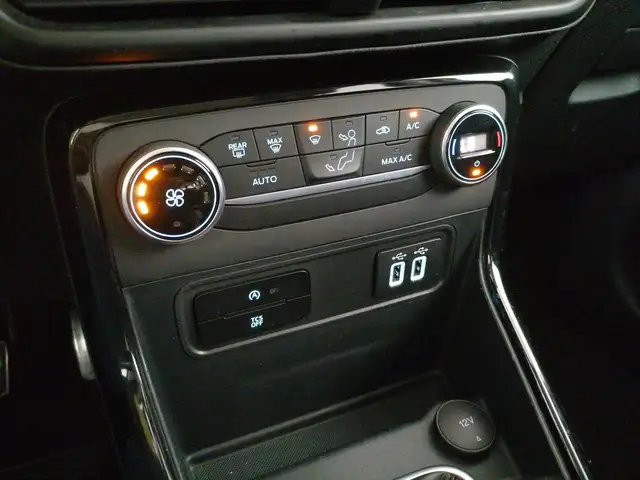 Ford EcoSport view 14